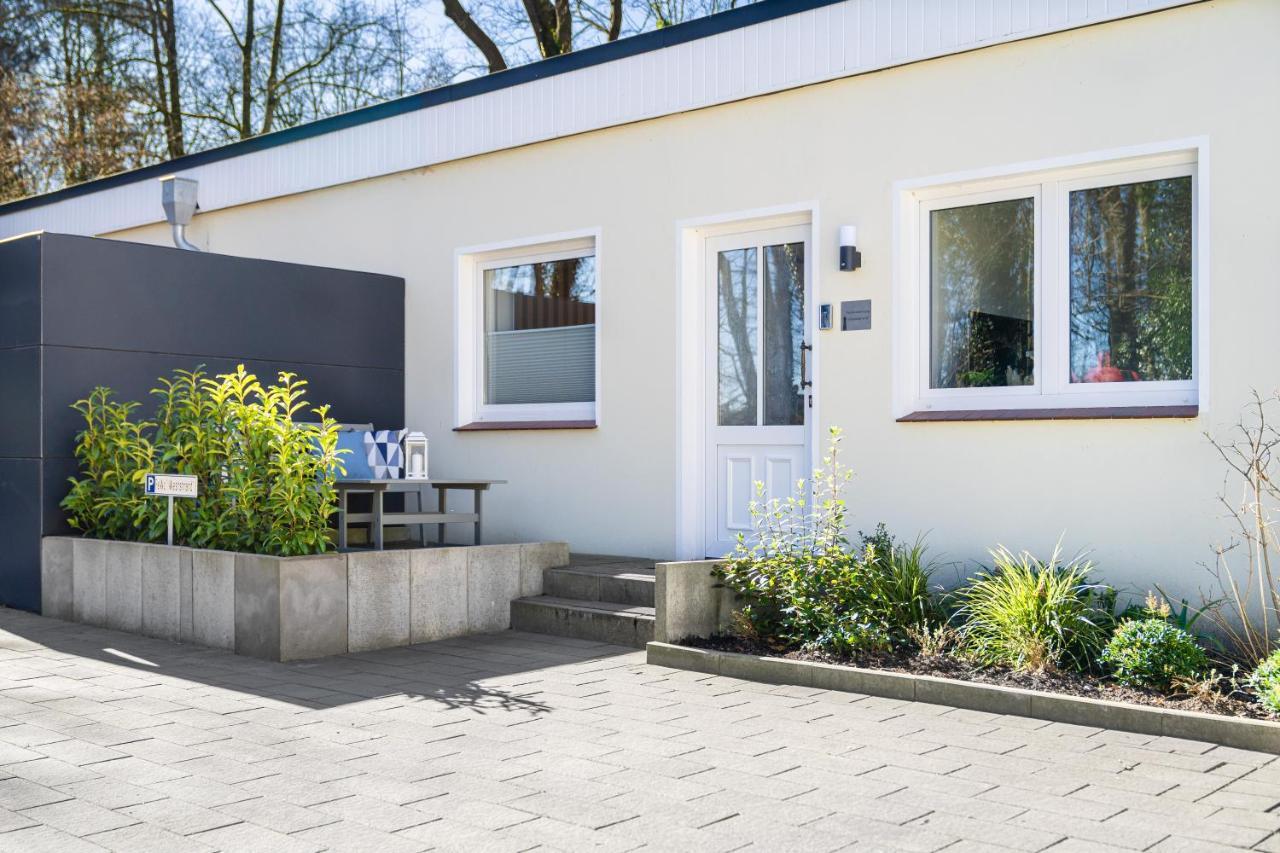 VIVID Ideal für 4 in Strandnähe mit Terrasse Varel Exterior foto